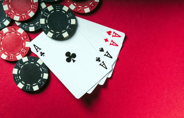 Diamond Empire slot interface showing reels, stake selector, and spin button on 1xber platform